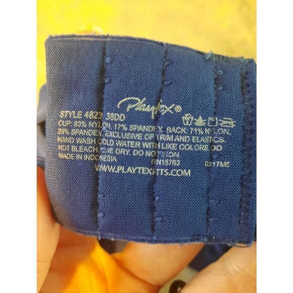 Playtex Womens Secrets Body Revelations Underwire Bra In The Navy Jacquard size - Picture 3 of 3
